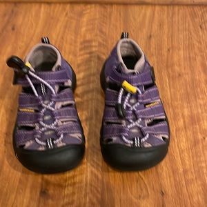 Keen toddler sandal